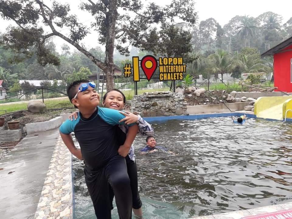 Lopoh Waterfront Budget Chalets Vila Hulu Langat Exterior foto