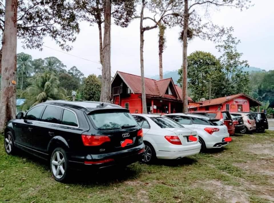 Lopoh Waterfront Budget Chalets Vila Hulu Langat Exterior foto