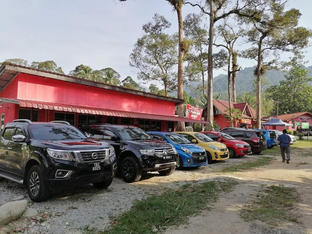 Lopoh Waterfront Budget Chalets Vila Hulu Langat Exterior foto