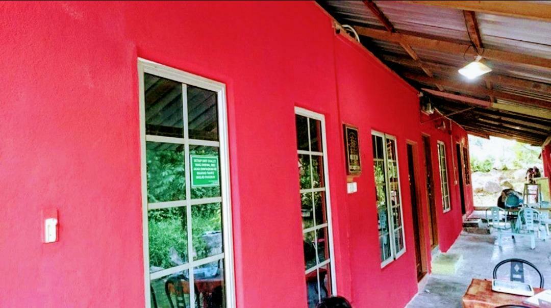 Lopoh Waterfront Budget Chalets Vila Hulu Langat Exterior foto